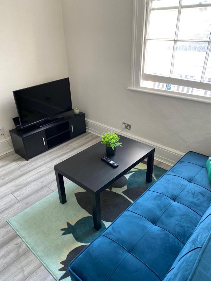 Spacious 2 Bedroom Flat In Paddington لندن المظهر الخارجي الصورة